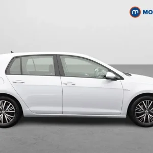 2019 Volkswagen Golf 1.5 TSI EVO SE [Nav] 5dr Hatchback Petrol Manual - Image 8