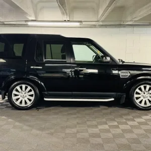 2012 Land Rover Discovery 3.0 SDV6 255 HSE 5dr Auto Estate Diesel - Image 5