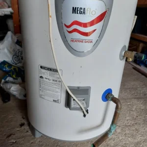 70ltr unvented water heater - Image 2