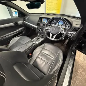 2012 Mercedes-Benz E-Class 1.8 E250 BlueEfficiency Sport Cabriolet G-Tronic+ Euro 5 (s/s) 2dr CON... - Image 6