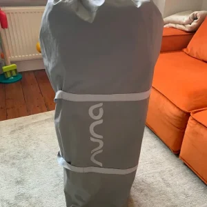 Nuna Sena Aire travel cot - Grey - Image 4