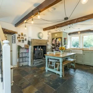 A charming grade II listed late 18th century 4 bedroom detached family home - Image 5