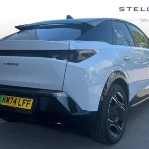 2024 Peugeot 3008 73kWh GT SUV 5dr Electric Auto (210 ps) SUV Electric Automatic - Image 3