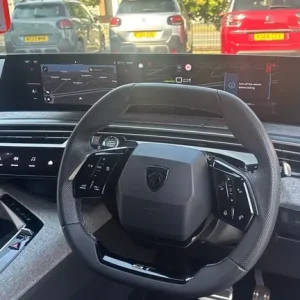 2024 Peugeot 3008 73kWh GT SUV 5dr Electric Auto (210 ps) SUV Electric Automatic - Image 4