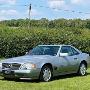 1996 Mercedes-Benz SL500 5.0 Convertible - Image 2