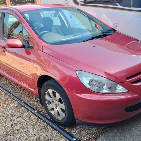 Peugeot, 307, Hatchback, 2004, Manual, 1997 (cc), 5 doors