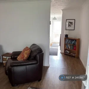 3 bedroom house in Burghley Court, Middlesbrough, TS8 (3 bed) (#2415867) - Image 3