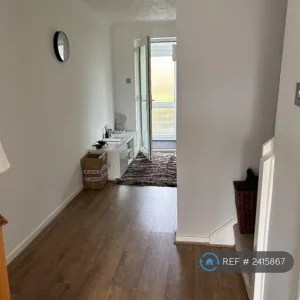 3 bedroom house in Burghley Court, Middlesbrough, TS8 (3 bed) (#2415867) - Image 4