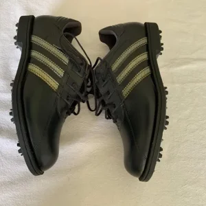 Adidas men’s size 9 leather golf shoes - Image 3