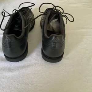 Adidas men’s size 9 leather golf shoes - Image 6