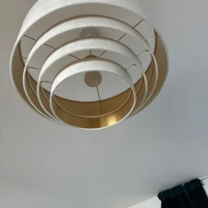 easy to fit ceiling shade/collection Only (Mill Hill East NW7 1ND)