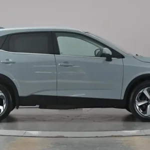 2021 Nissan Qashqai NISSAN Qashqai 1.3 DIG-T MHEV Premiere Edition SUV 5dr Petrol Hybrid Manual S... - Image 3