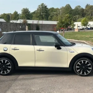 2019 MINI Cooper COOPER S EXCLUSIVE Hatchback Petrol Manual - Image 8