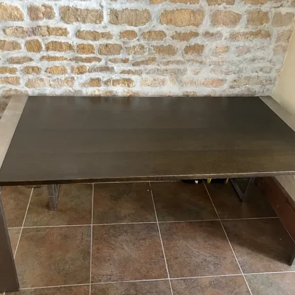Dwell extendable dining table