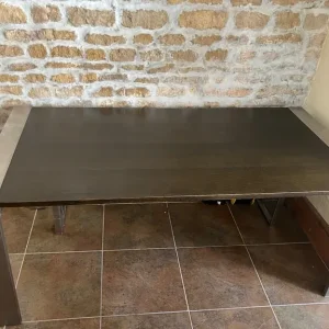 Dwell extendable dining table