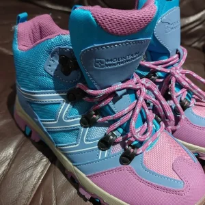 Walking boots - Image 3