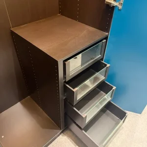 IKEA PAX/FARDAL double wardrobe with High Gloss doors. Excellent condition - Image 4