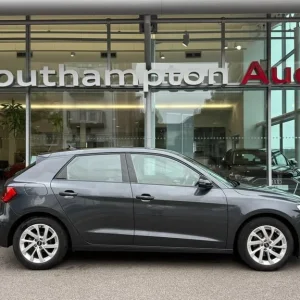 2020 Audi A1 1.0 TFSI 30 Sport Sportback 5dr Petrol Manual Euro 6 (s/s) (110 ps) HATCHBACK Petrol... - Image 4