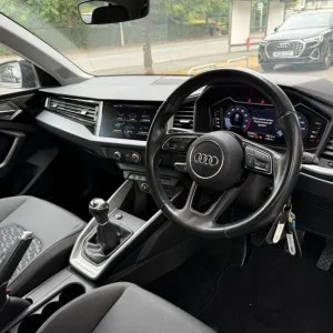 2020 Audi A1 1.0 TFSI 30 Sport Sportback 5dr Petrol Manual Euro 6 (s/s) (110 ps) HATCHBACK Petrol... - Image 6