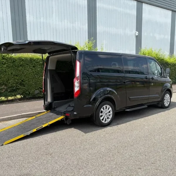 2020 Ford Tourneo Transit Custom Titanium LWB L2 Wheelchair SERVICED WAV 9 SEATS