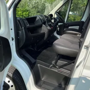 July 2019 Peugeot Boxer 2.0 BlueHDi 335 Built For Business Plus (160) Dropside - Image 8