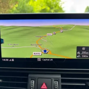 2019 Audi Q5 2.0 TDI 40 Black Edition S Tronic quattro Euro 6 (s/s) 5dr SUV Diesel Automatic - Image 6