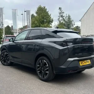 2024 Peugeot 3008 1.2 MHEV GT SUV 5dr Petrol Hybrid e-DSC Euro 6 (s/s) (136 ps) SUV Hybrid Automatic - Image 5