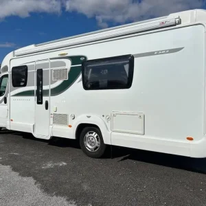Bessacarr E582 / 4 BERTH MOTORHOME - FIAT DUCATO 42 B/B C/C MULTIJET 2013/63 - Image 2