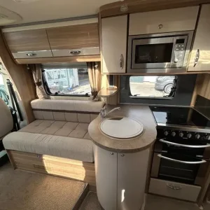 Bessacarr E582 / 4 BERTH MOTORHOME - FIAT DUCATO 42 B/B C/C MULTIJET 2013/63 - Image 7