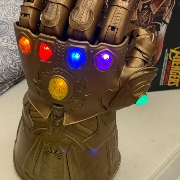Thanos Gauntlet Marvel Legends Avengers