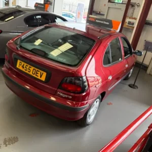 1997 Renault Megane 1.6e RXE 5dr HATCHBACK Petrol Manual - Image 4