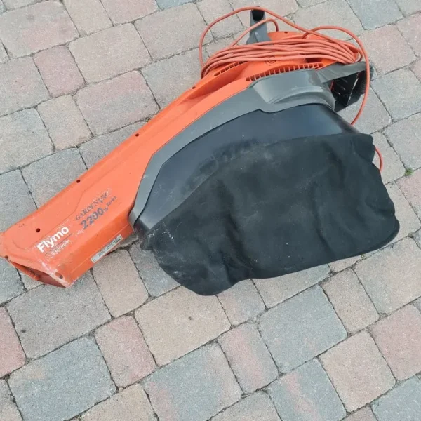 Flymo turbo garden vac/blower