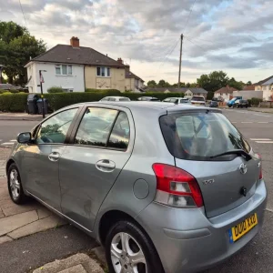 2010 Toyota Yaris 1.3 Petrol – ULEZ Compliant, Low Miles, Great Tax - Image 4