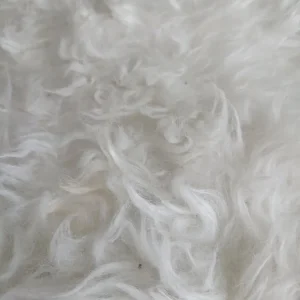 Faux Fur White Rug - Image 2