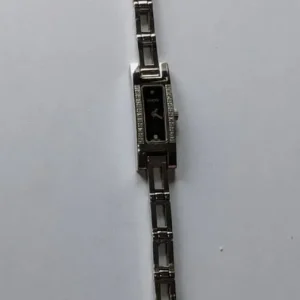 Gucci 3900L ladies diamond watch - Image 2