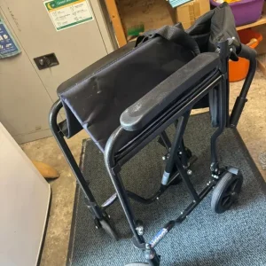 Manual wheelchair - Image 3