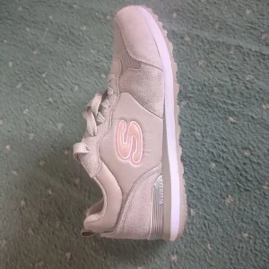 Women's trainers - Image 2