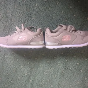 Women's trainers - Image 4