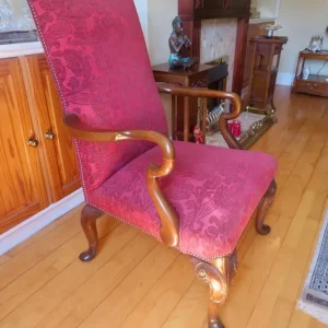 Solid Wooden Frame vintage arm chair - Image 6