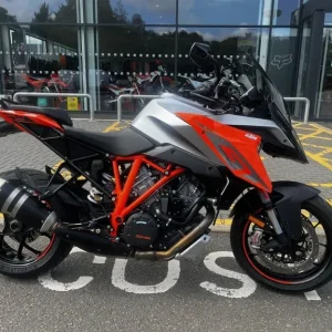 KTM 1290 Superduke GT - Image 4