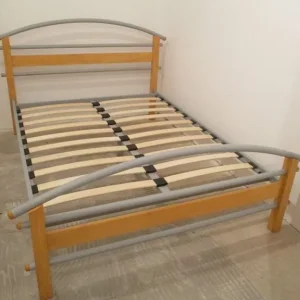 3 Double & 2 single beds - Image 2
