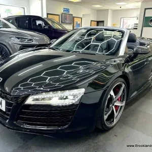 Audi R8 5.2 SPYDER V10 QUATTRO [4X SERVICES, SAT NAV, LEATHER, HEATED SEATS, REV - Image 7