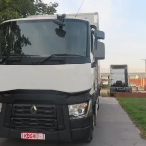 2016 Renault T 380 26 TONNE 6X2 CURTAINSIDED SLEPPER CAB TAILIFT - Image 2