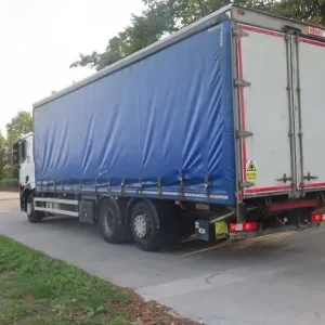 2016 Renault T 380 26 TONNE 6X2 CURTAINSIDED SLEPPER CAB TAILIFT - Image 3