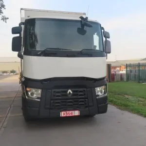 2016 Renault T 380 26 TONNE 6X2 CURTAINSIDED SLEPPER CAB TAILIFT - Image 8