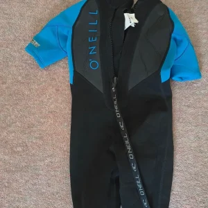 2 x O'Neill Kids Reactor II Wetsuit Shorties - Image 4