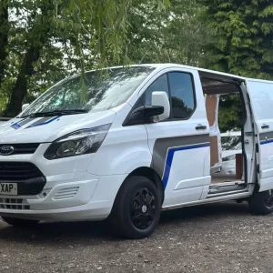 2018 Ford Transit Custom 2.0 TDCi Sport Panel Van PANEL VAN Diesel Manual NO VAT - Image 4