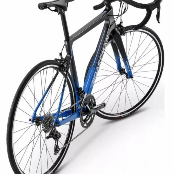 Boardman SLR 8.9 carbon road bike – large frame, lightweight, with full kit