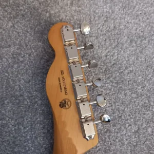 Fender vintera electric guitar - Image 3