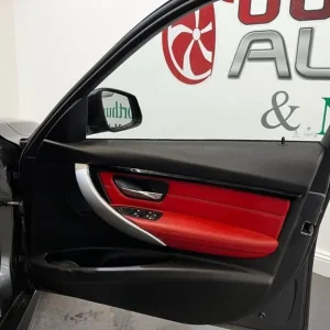 2015 BMW 3 Series 3.0 330d M Sport Saloon 4dr Diesel Auto Euro 6 (s/s) (258 ps) Saloon Diesel Aut... - Image 4